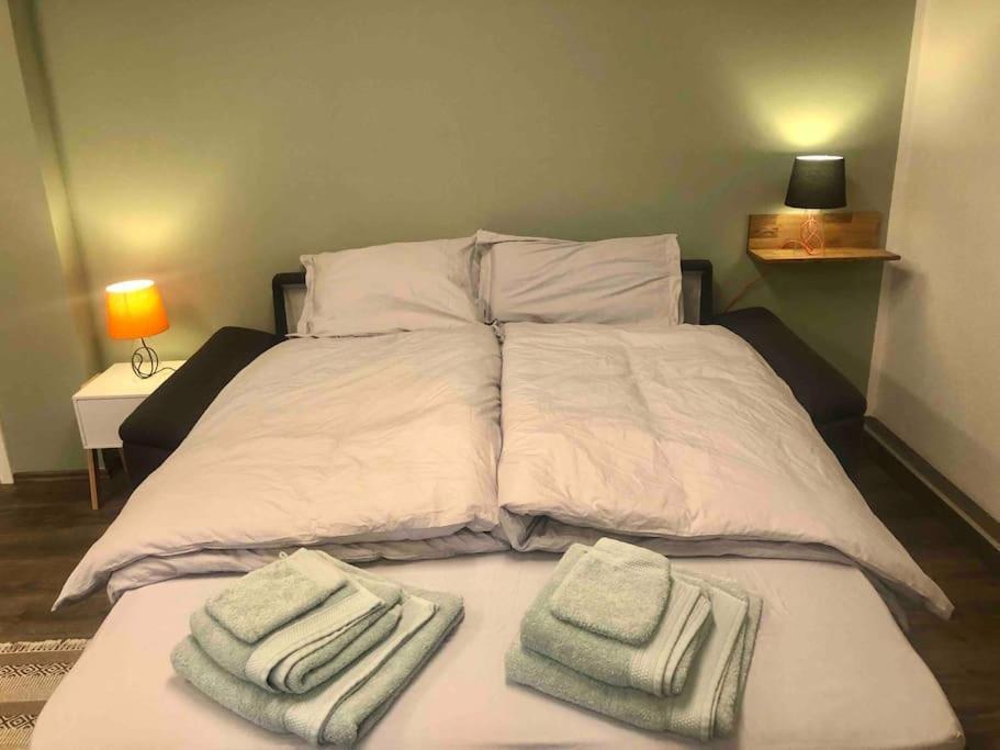 Studio Emdecker Am Delft Apartment เอมเดน ภายนอก รูปภาพ